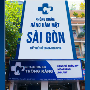 Đặt lịch khám tại Nha Khoa Trồng Răng Sài Gòn